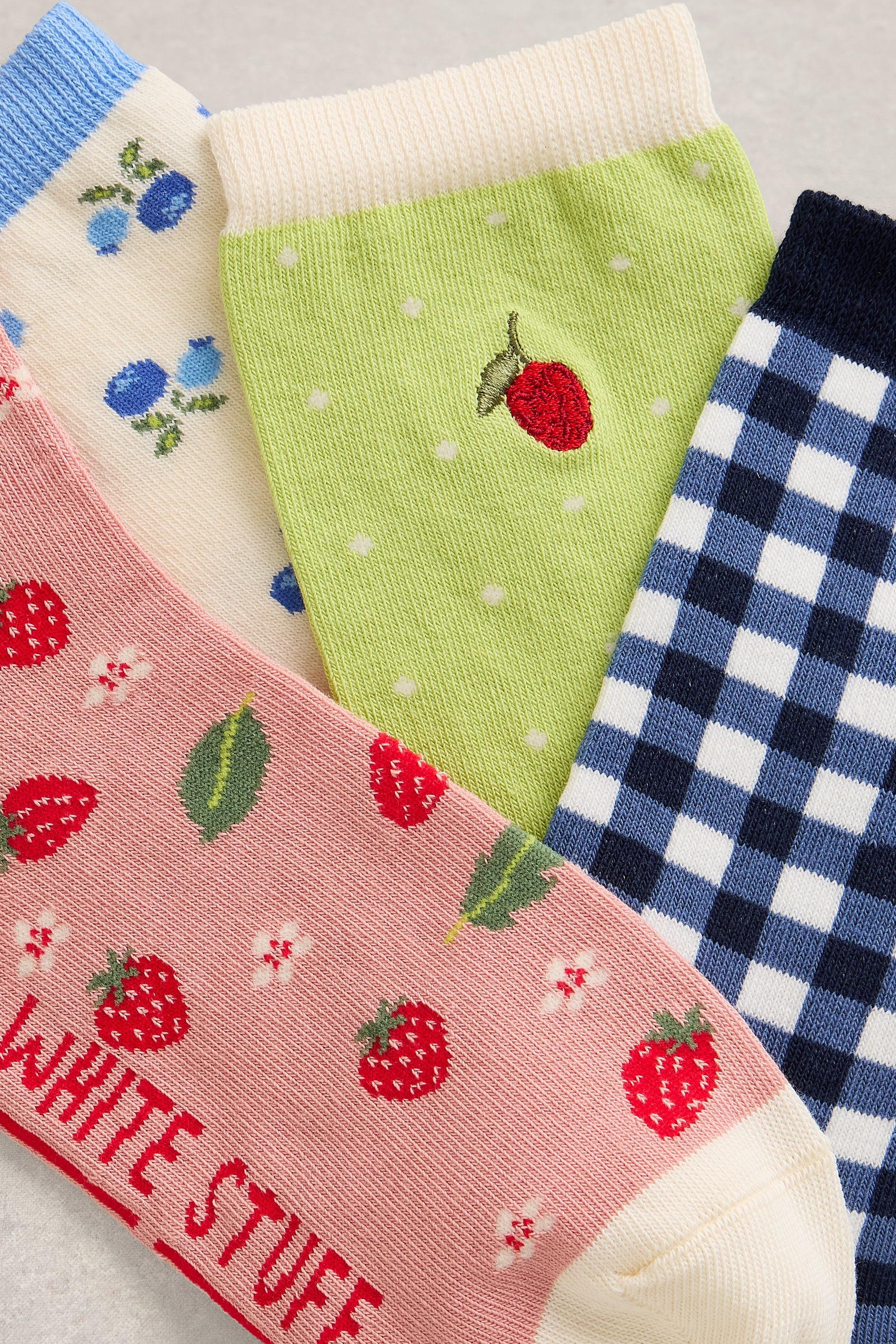 Women's Socks & Tights