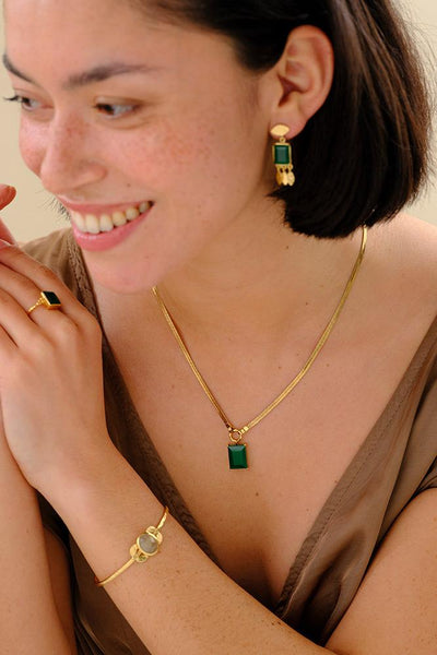 A Beautiful Story Delightful Green Onyx Necklace Gold Plated