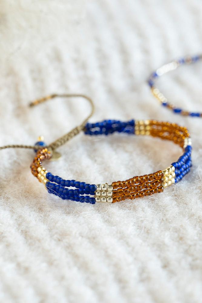 A Beautiful Story Harmonious Lapis Lazuli Bracelet Gold Coloured