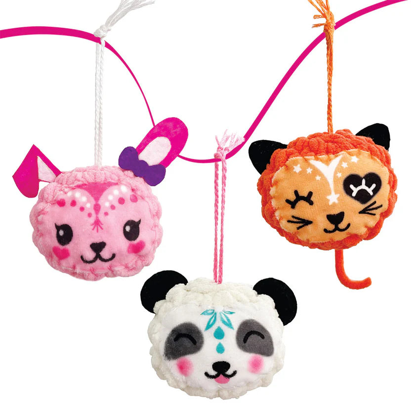 Box CanDIY Deco! Make Your Own Crochet Pets