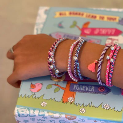 Box CanDIY Friends Create Your Own Bracelets