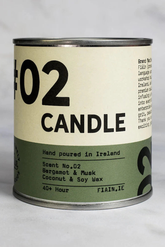 Fiáín Candle 04 - Sandalwood + Patchouli | Large-Gifts-Ohh! By Gum - Shop Sustainable