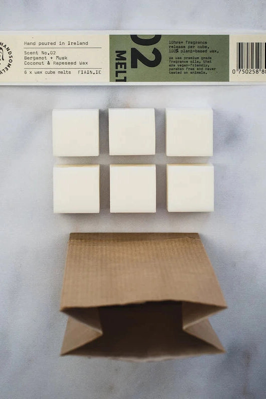 Fiáin Wax Melts 02 | Bergamot & Musk-Gifts-Ohh! By Gum - Shop Sustainable