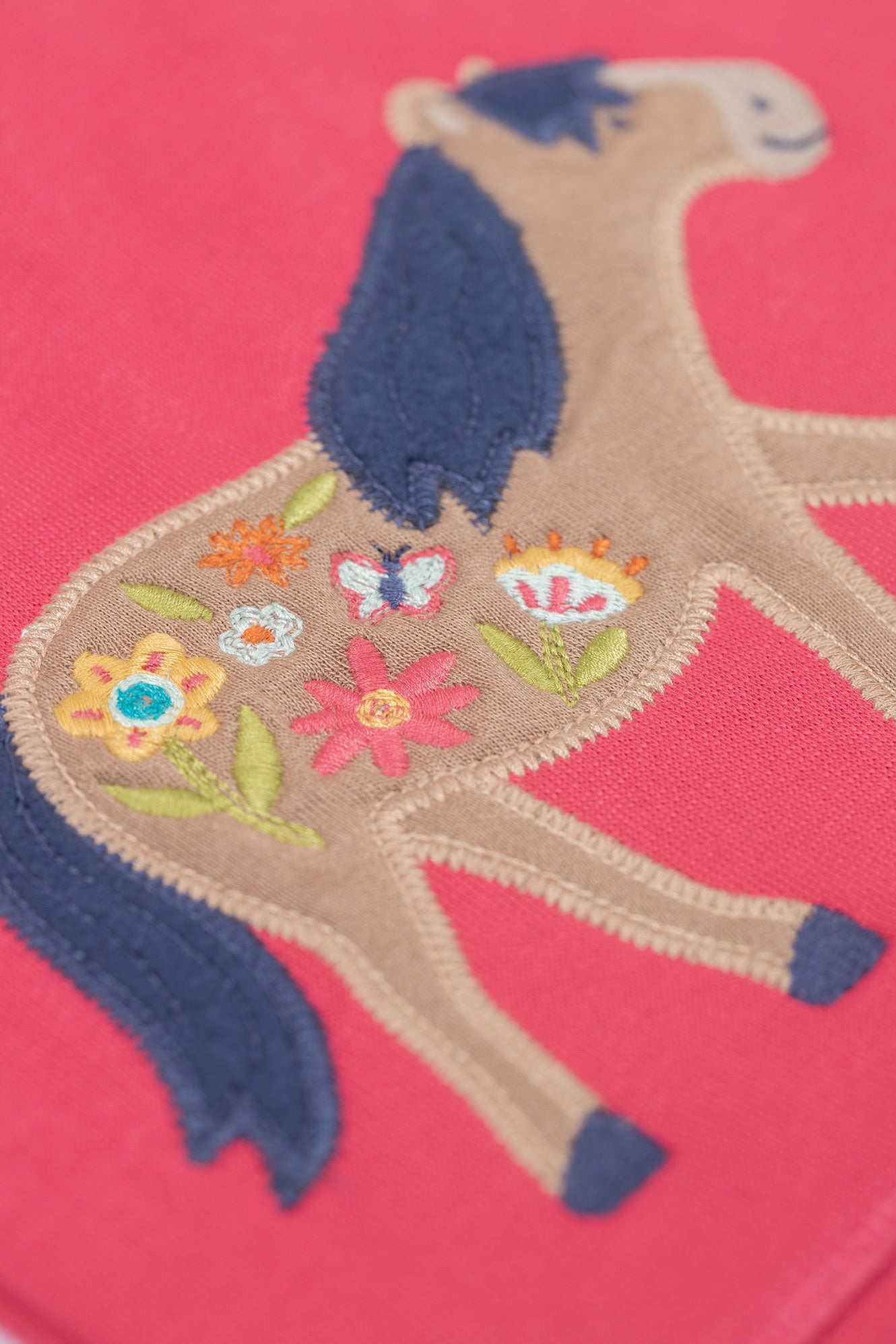 Frugi Easy on Jumper in Rose/Horse