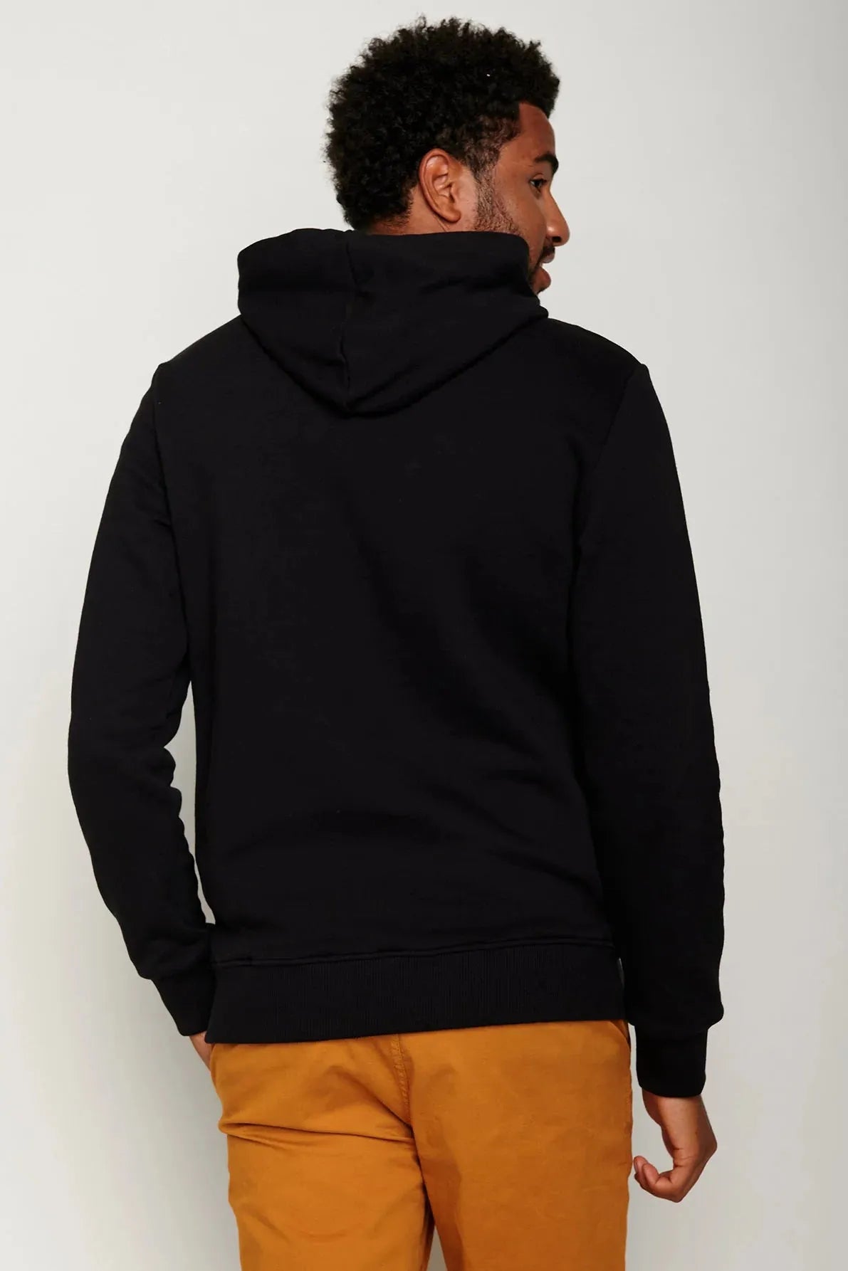 Greenbomb Basic (Star/Hooded Sweater/GOTS) | Black
