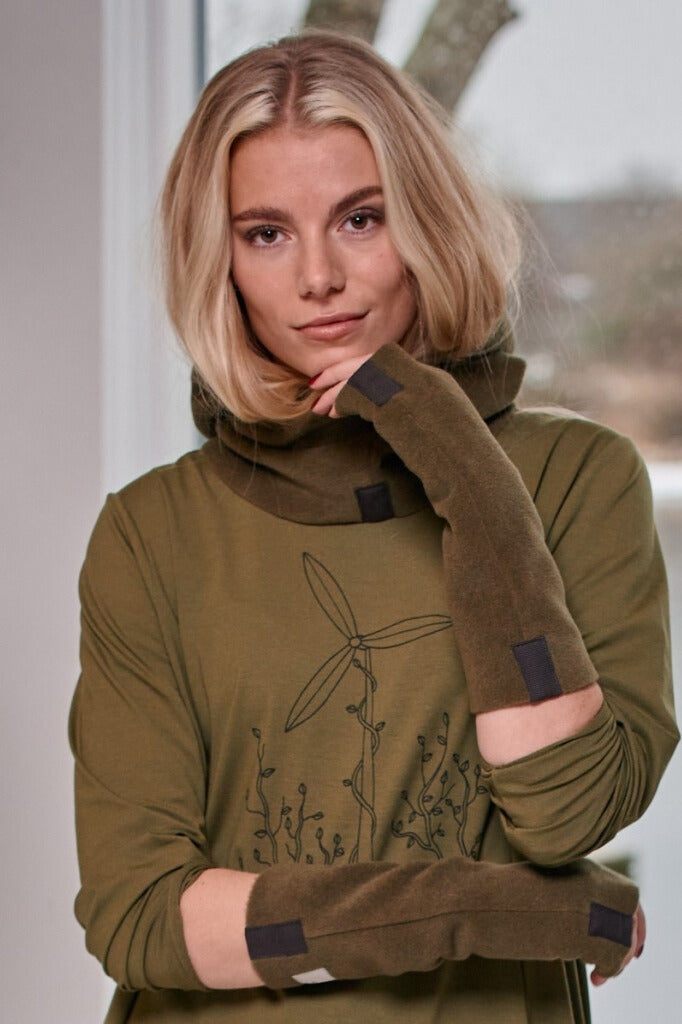 Henriette Steffensen Wrist Warmers - Moss-Womens-Ohh! By Gum - Shop Sustainable