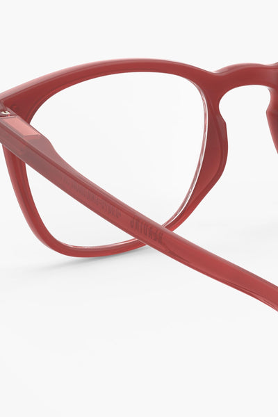 Izipizi #E Reading Glasses in Carmine Red