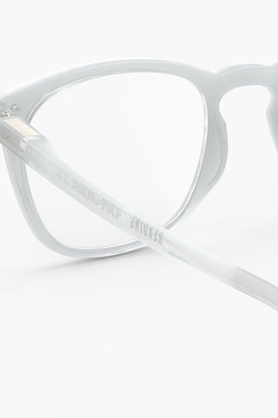 Izipizi #E Reading Glasses in Moonlight Grey
