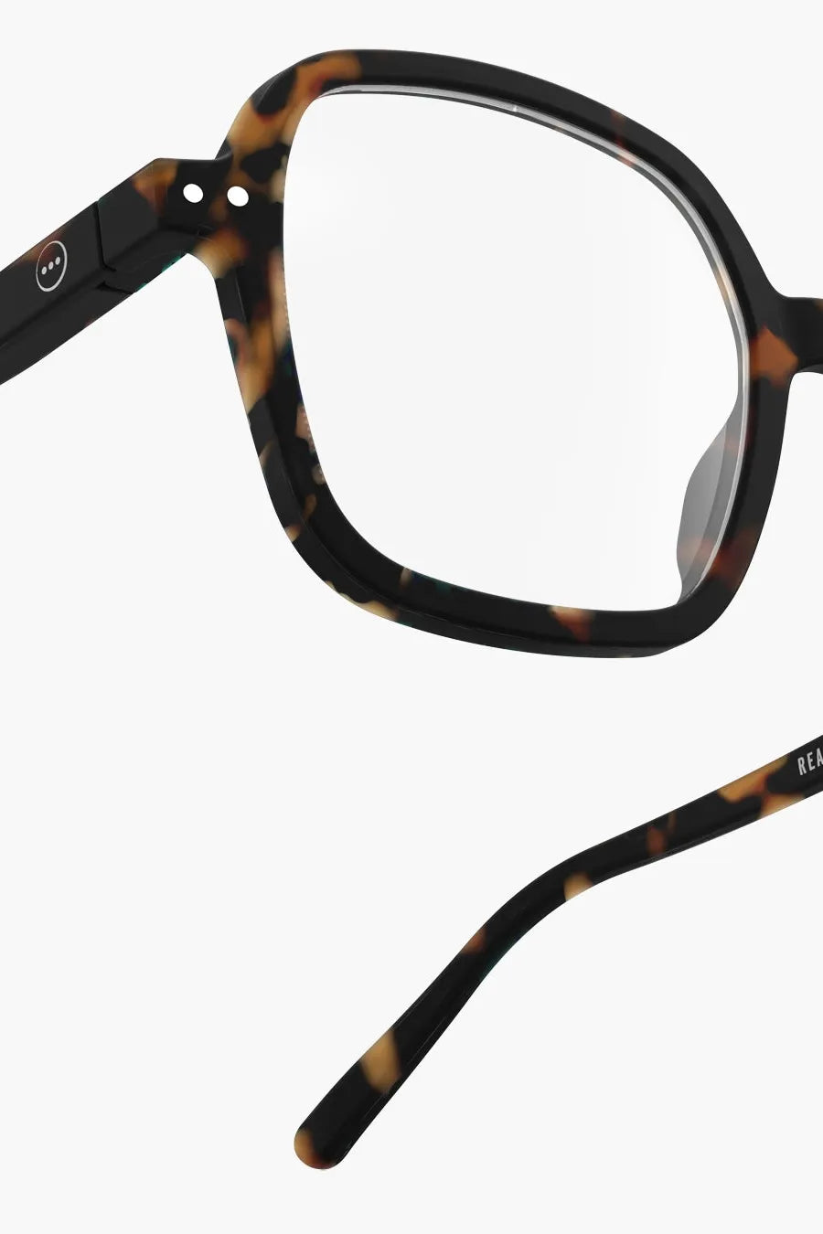 Close up of Izipizi reading glasses lense showing the lense and design.