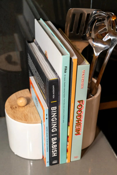 Kikkerland Cookbook Ends