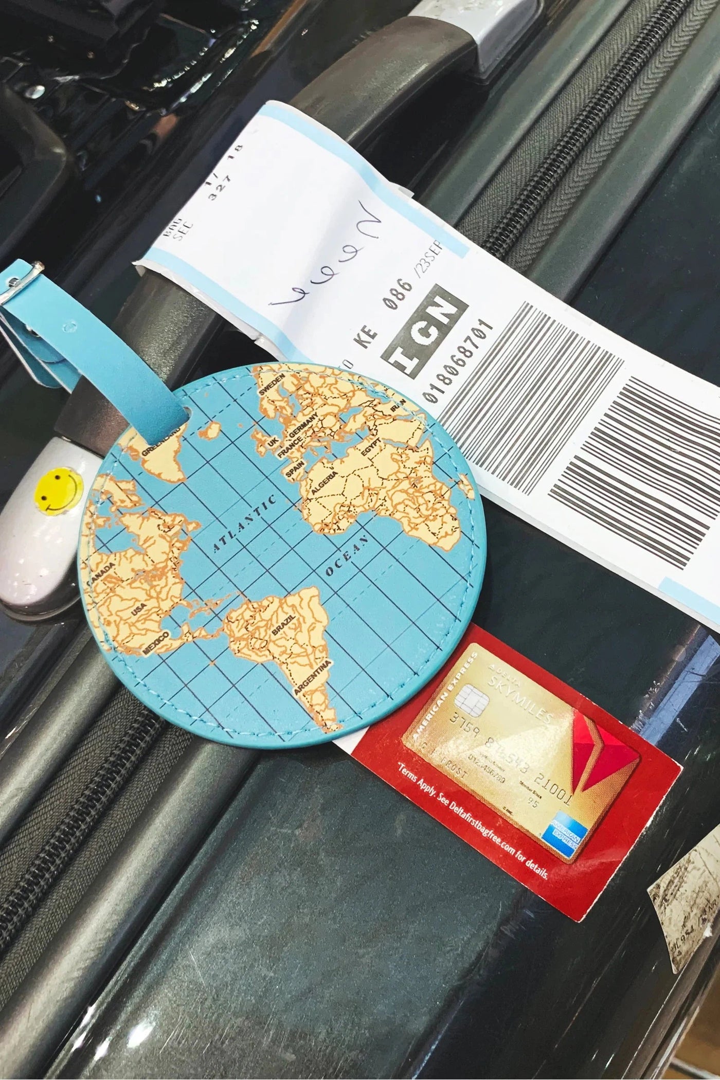Kikkerland World Traveler Luggage Tag-Gifts-Ohh! By Gum - Shop Sustainable