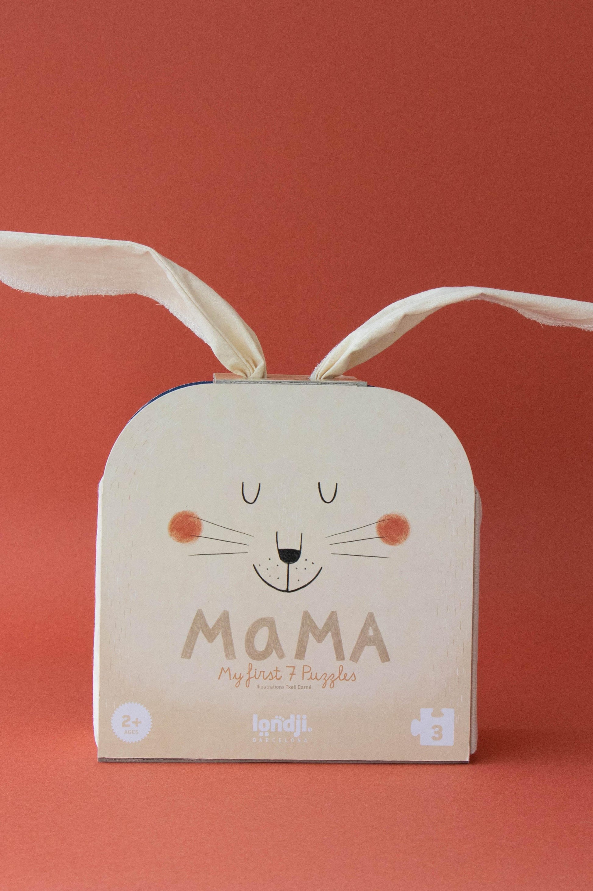 Box with a bunny face design and 'Mama' text on an orange background