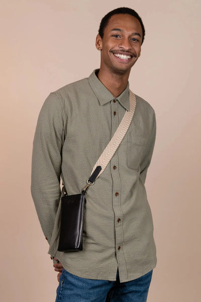 O MY BAG Charlie Phone Bag -­ Black Classic Leather