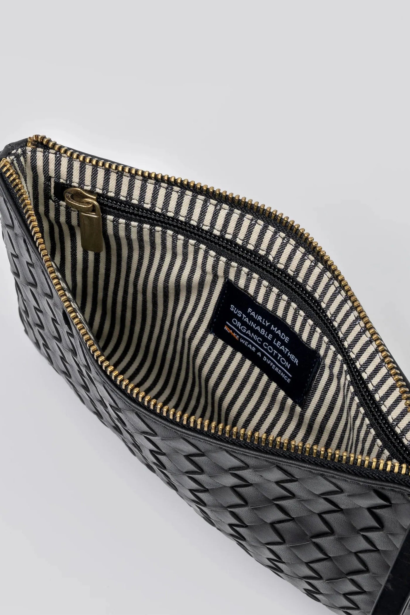 O MY BAG Lexi ­ Black Woven Classic Leather