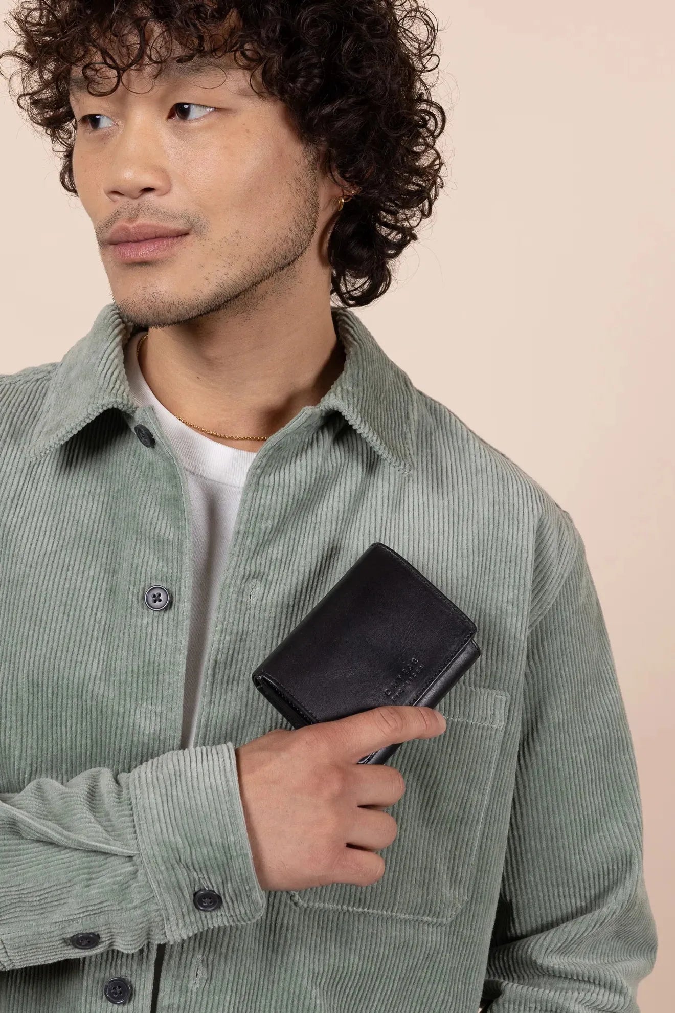 O MY BAG Ollie Wallet ­Black Classic Leather