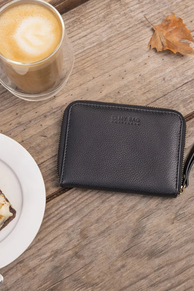 O MY BAG Robbie Wallet ­Black Soft Grain