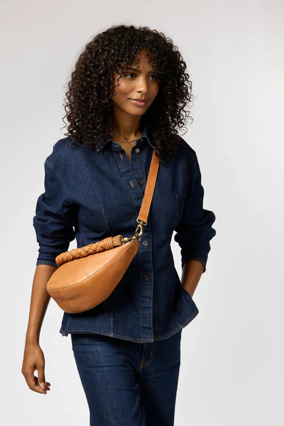 O MY BAG Twisted Handle - Wild Oak Soft Grain Leather