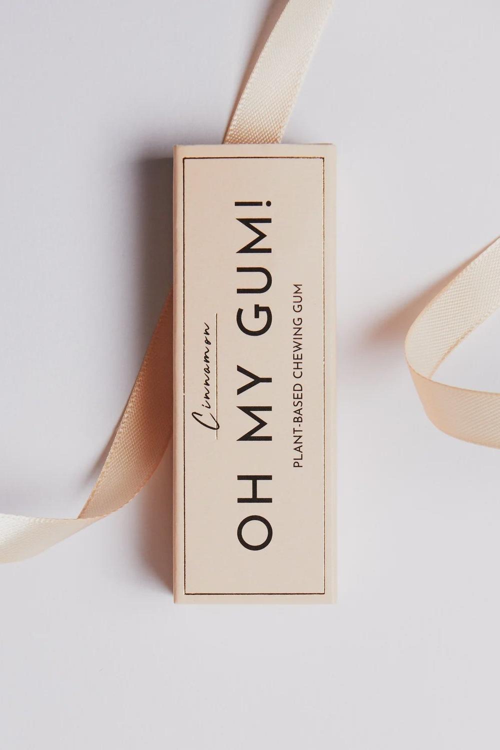 OH MY GUM! Cinnamon Chewing Gum in a beige box with ribbon