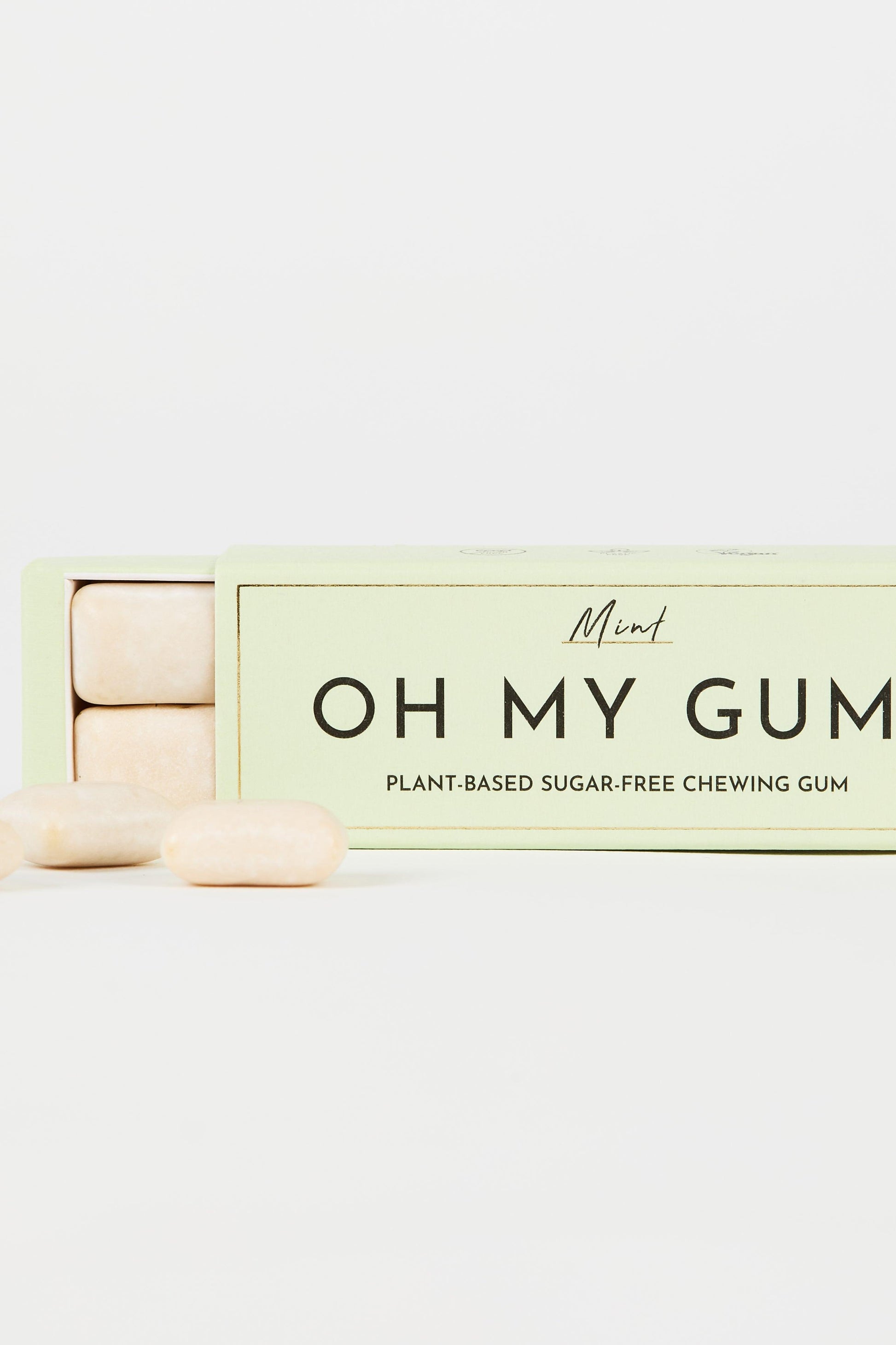 OH MY GUM! plant-based sugar free chewing gum in a green box