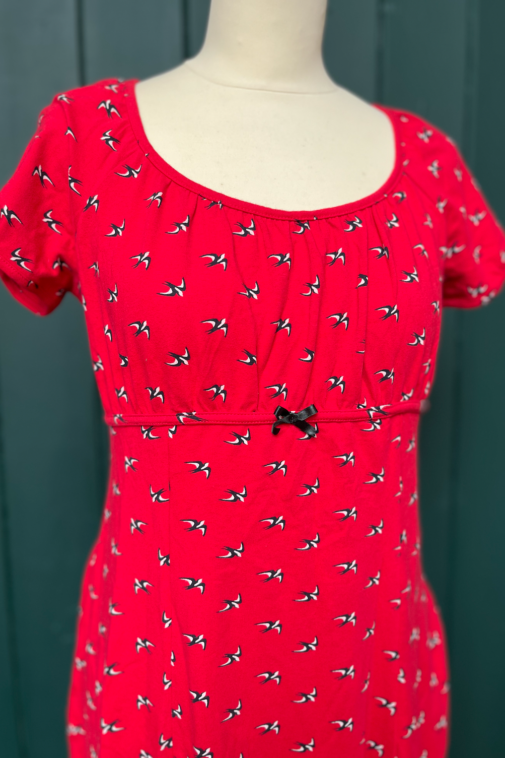 Re-Wear Blutsgeschwister Red With Birds Print Dress-Re-Wear-Ohh! By Gum - Shop Sustainable