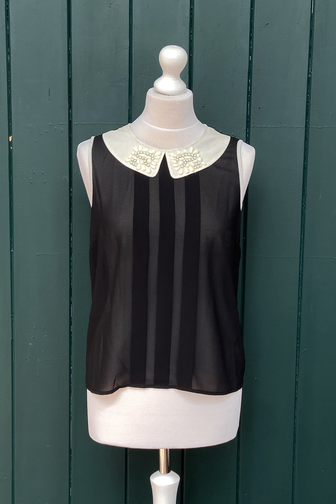 Re Wear Darling Black Sleeveless Chiffon Top with Cream Beaded Collar