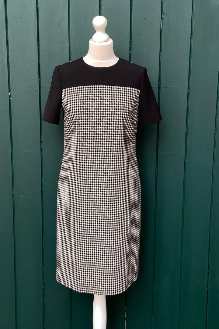 Re Wear Hobbs Dogtooth Checked Dress