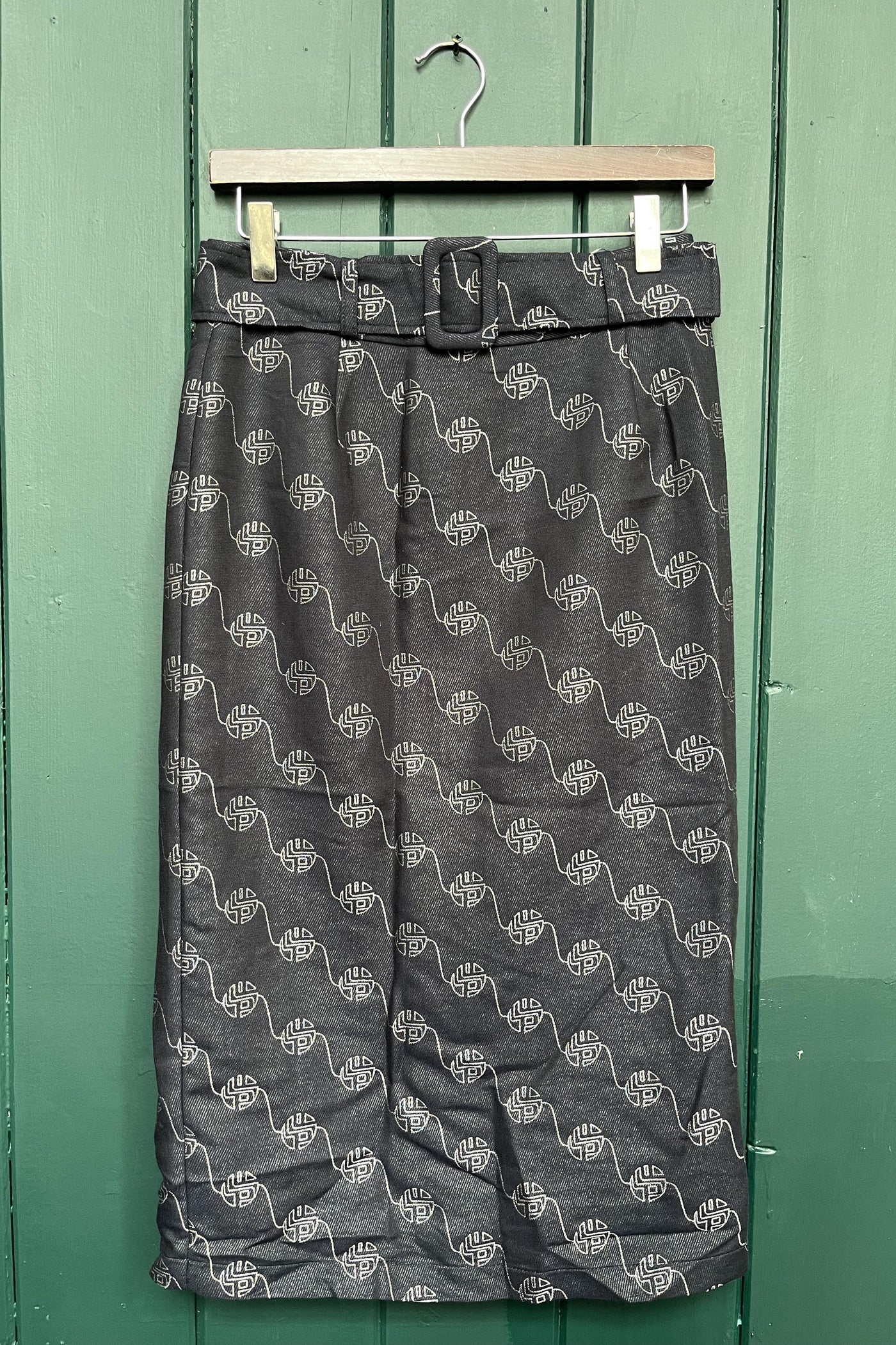 Re-Wear La Petite Française Navy Print Skirt