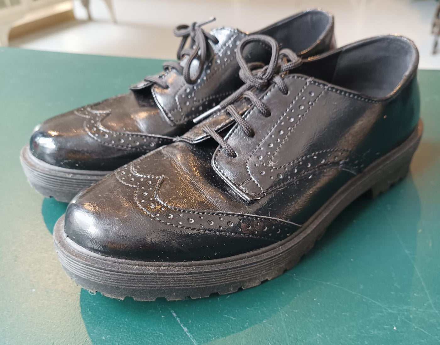 Re-Wear Schuh Black Brogues Size 7-Re-Wear-Ohh! By Gum - Shop Sustainable