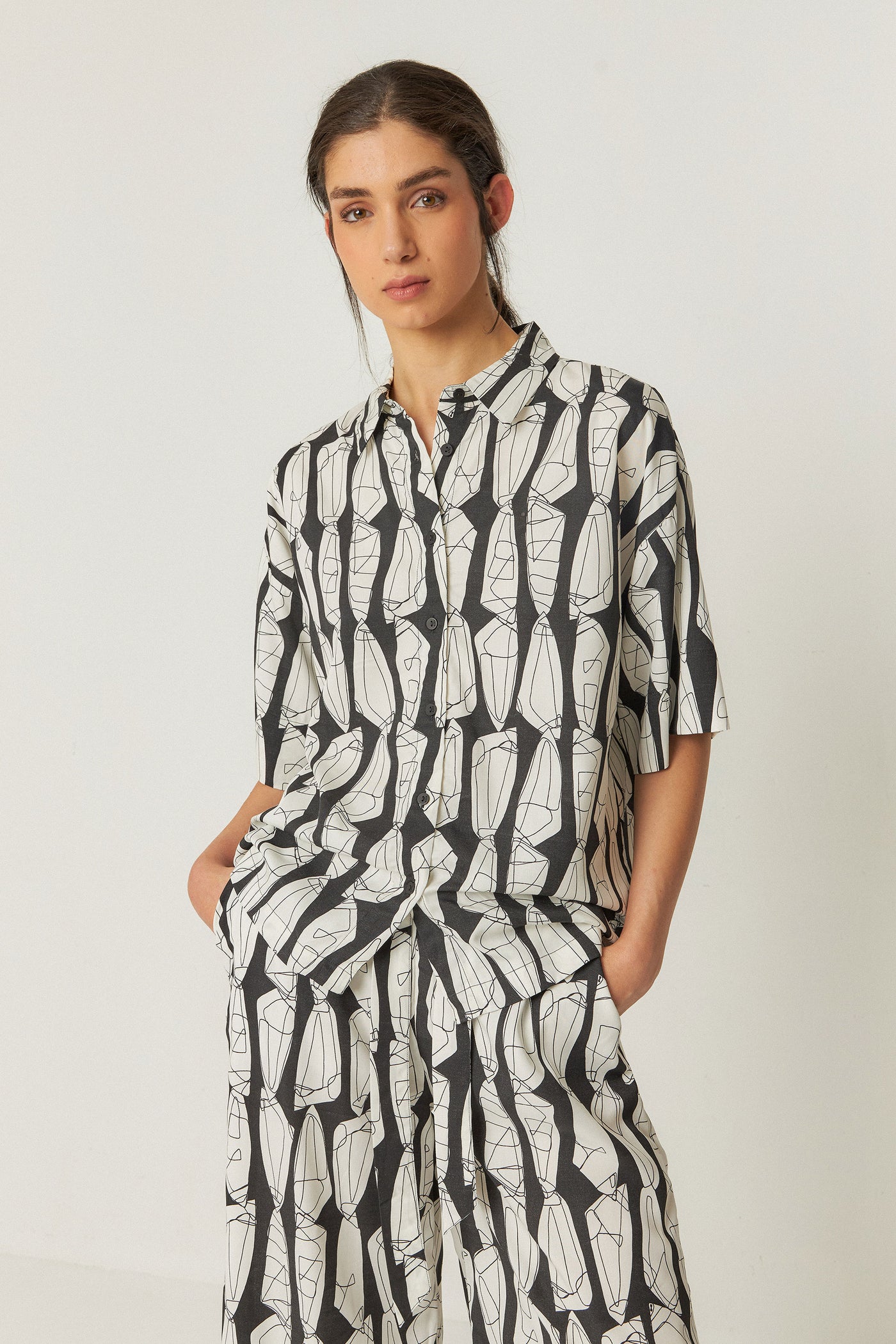 SKFK EUKENE SHIRT
