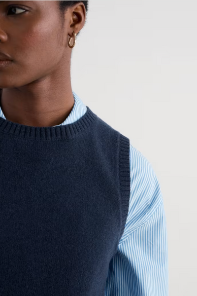 Seasalt East View Vest in Maritime