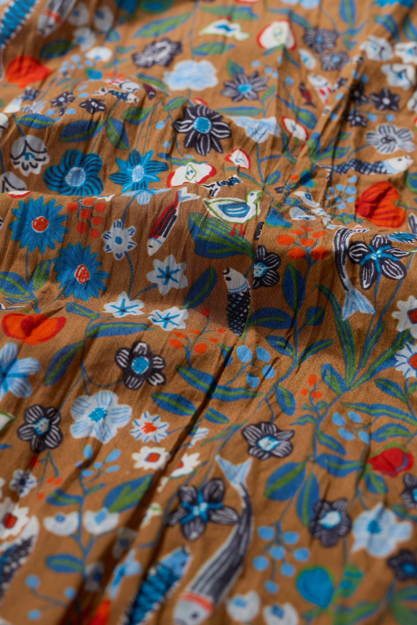 Seasalt  Larissa Shirt in Still Life Basket