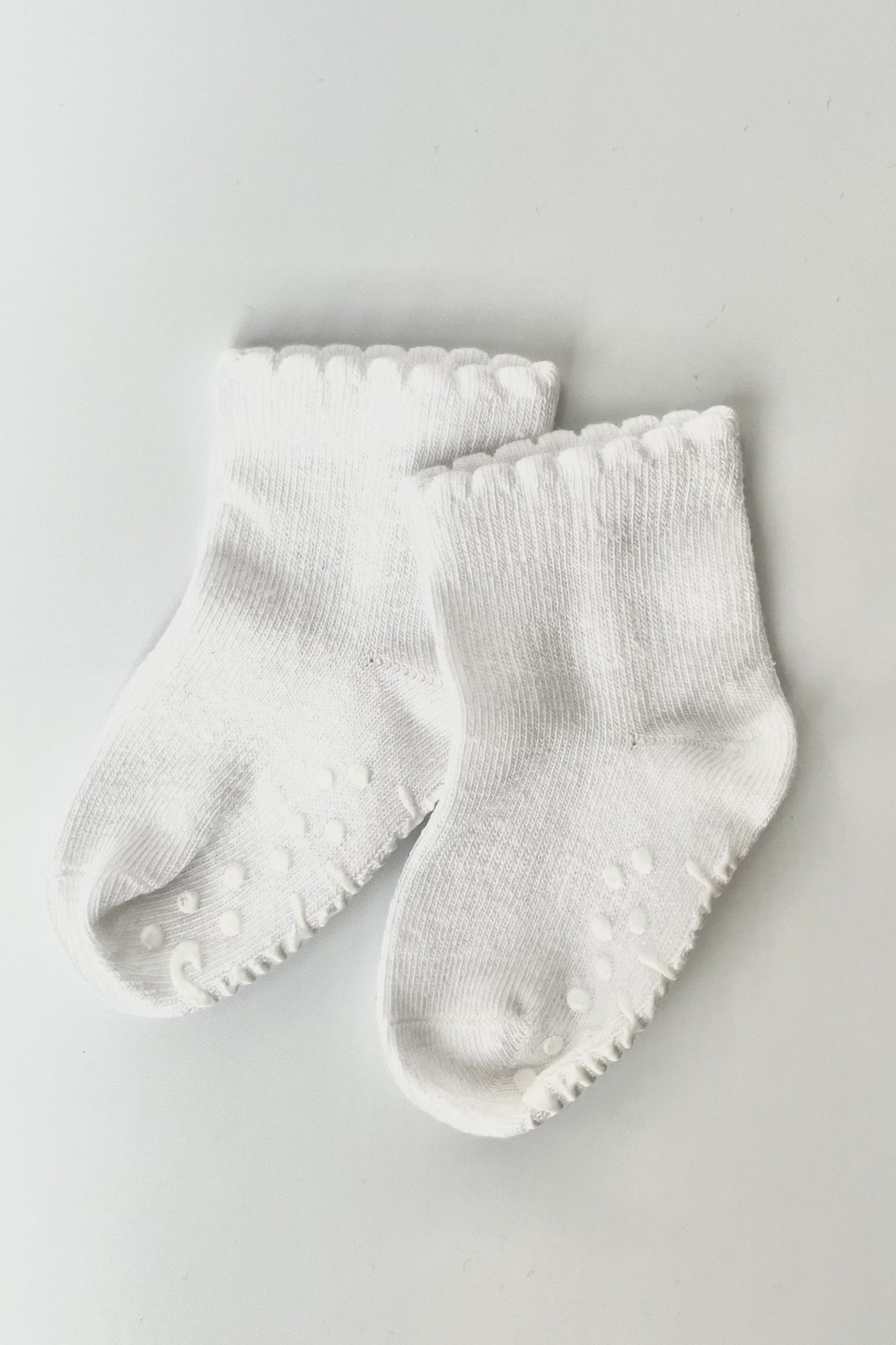 Snugabugz 3 Pack Stay On Socks - White-Kids-Ohh! By Gum - Shop Sustainable