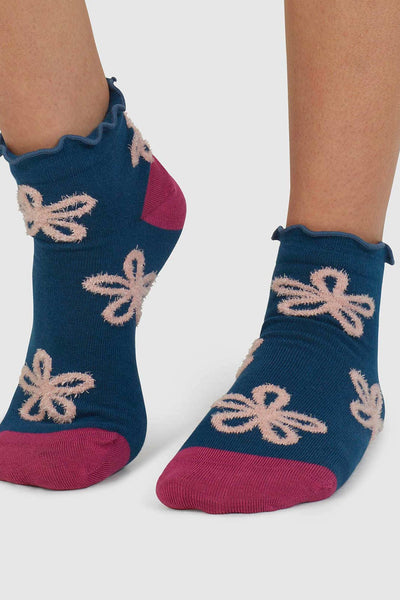 Thought Daisee Textured Flower Bamboo Ankle Socks-Womens-Ohh! By Gum - Shop Sustainable