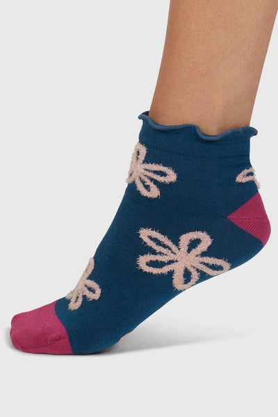 Thought Daisee Textured Flower Bamboo Ankle Socks-Womens-Ohh! By Gum - Shop Sustainable