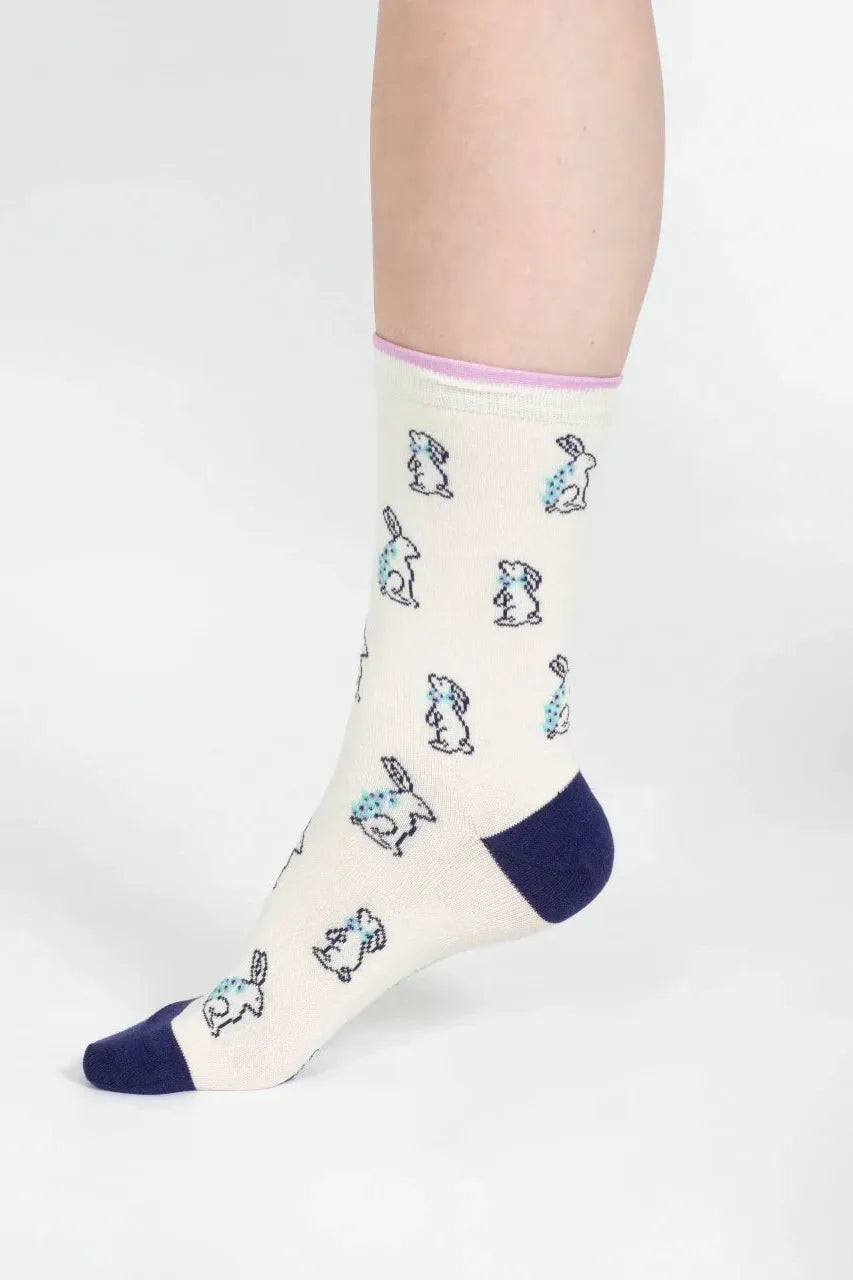 Thought Outline Animal Bamboo Socks in Ecru Bunny