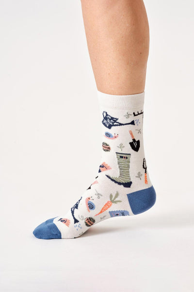Thought Womens Gardening Organic Cotton Crew Socks in Stone White