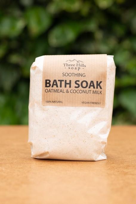 Three Hills Soap Bath Soak Oatmeal & Coconut Milk