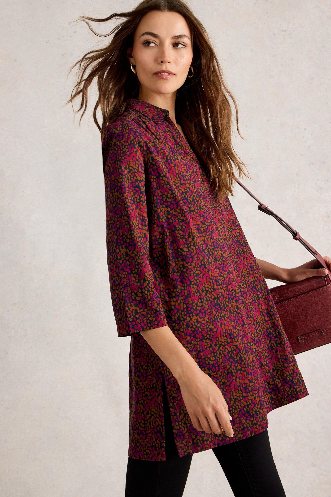 Organic cotton tunic in pink and orange print with v neck, collar and 3/4 sleeves