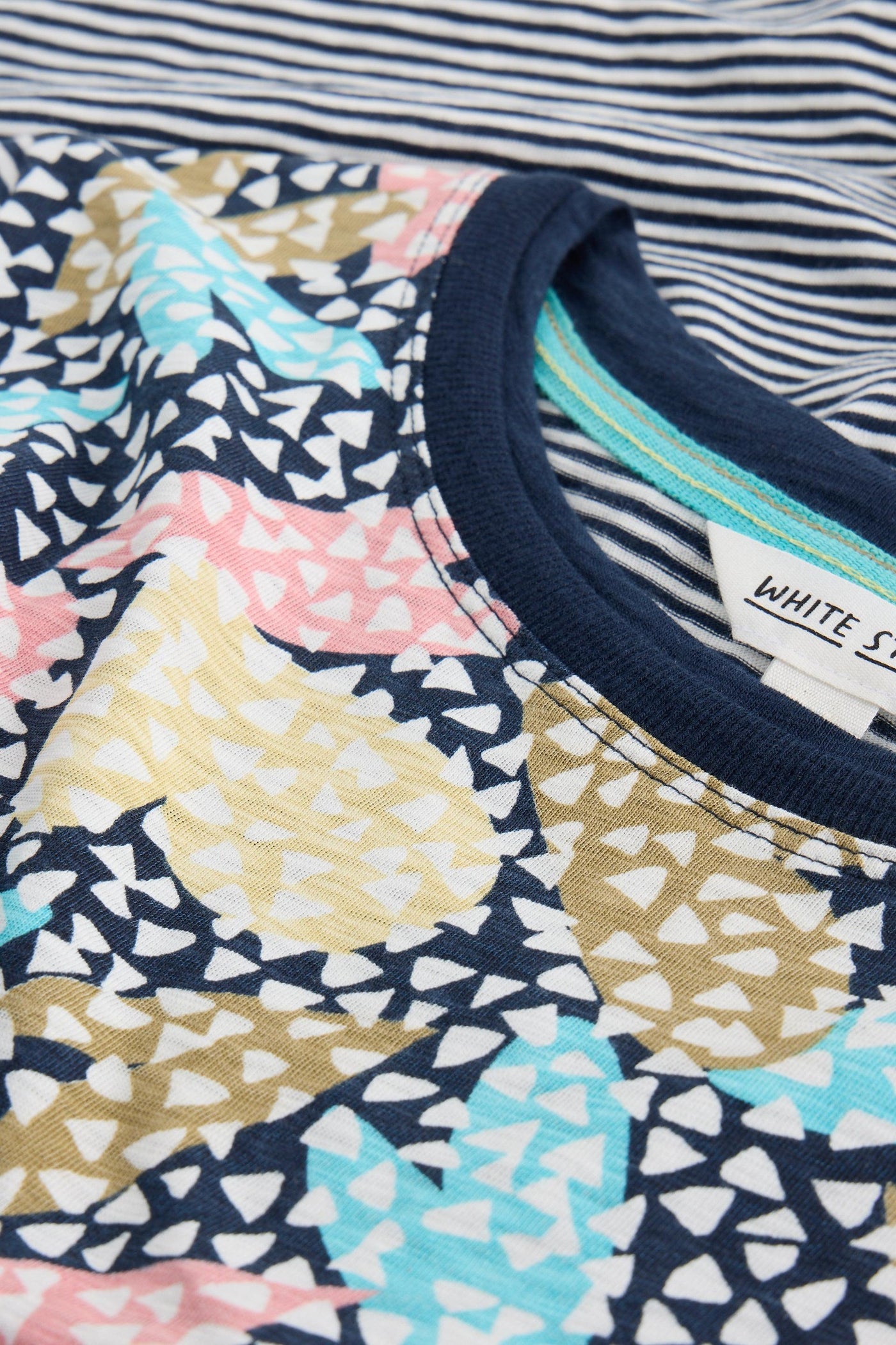 White Stuff Clara LS Tee in Blk Mlt