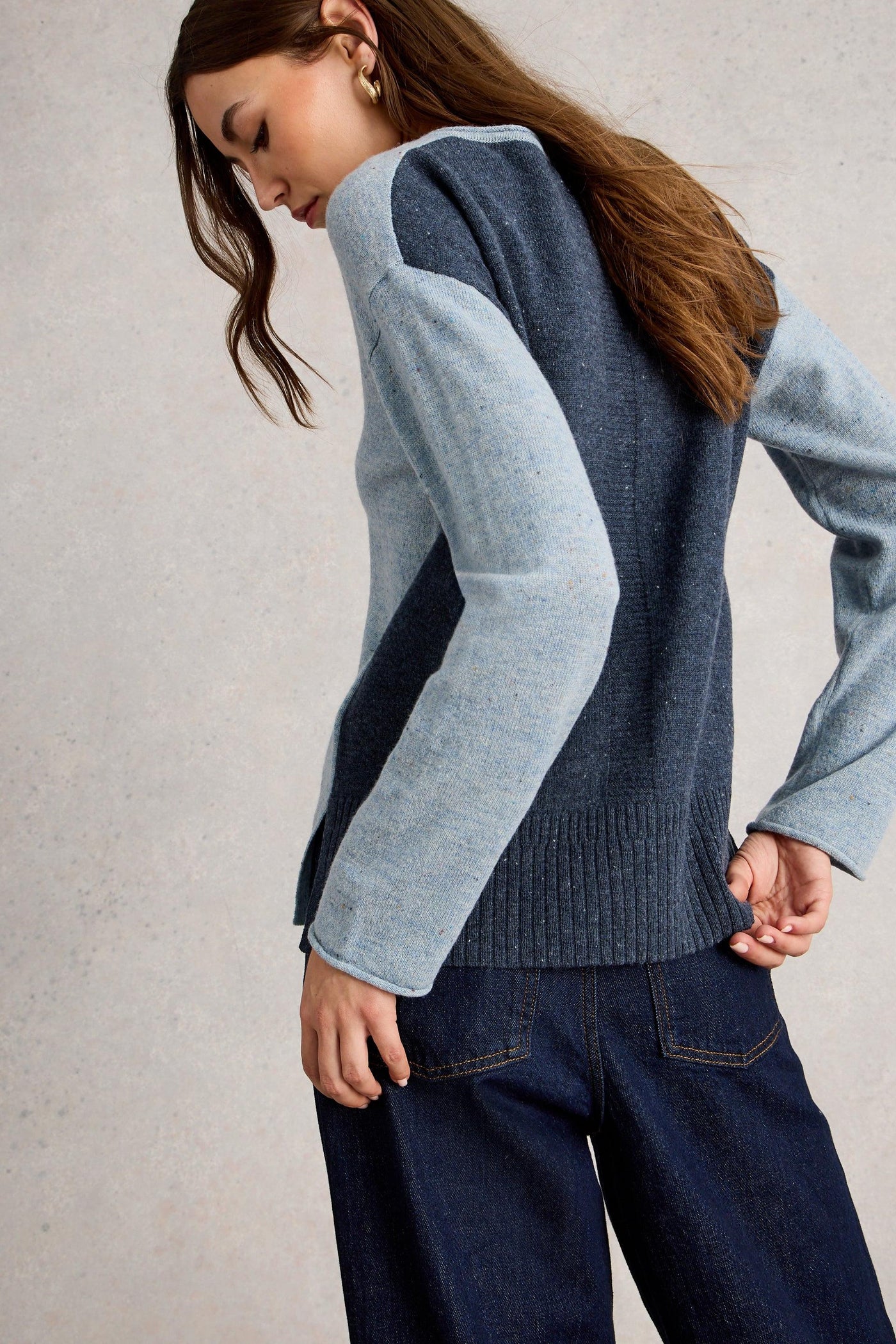 White Stuff Lily V Neck Jumper