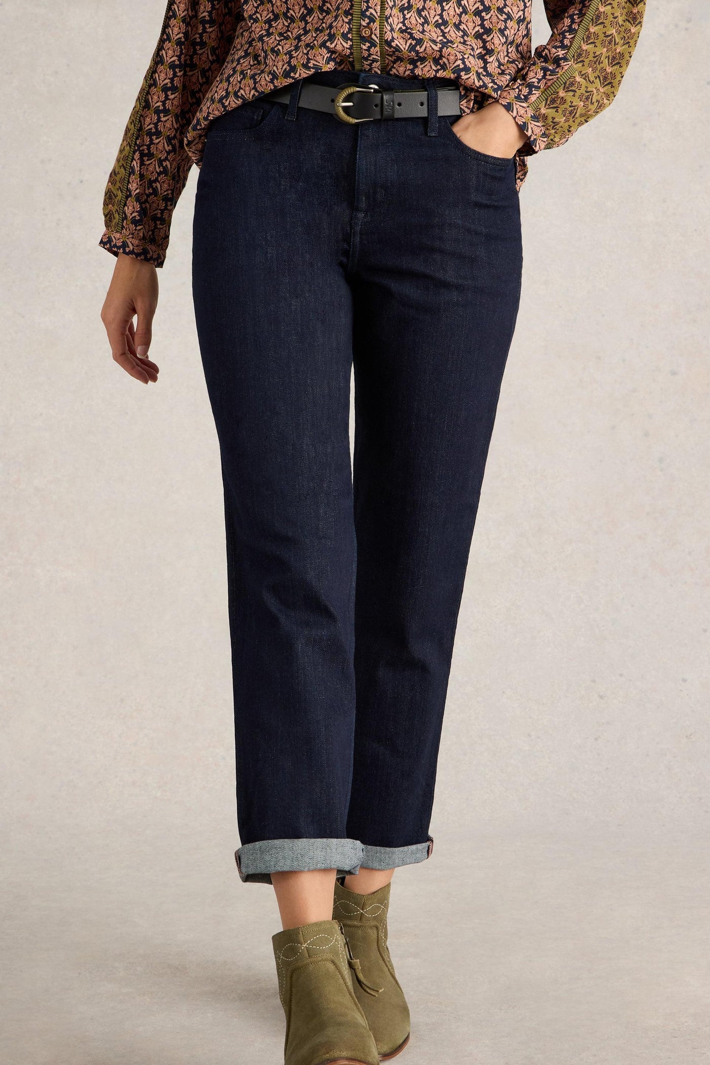 White Stuff Taylor Straight Jean in Dark Denim