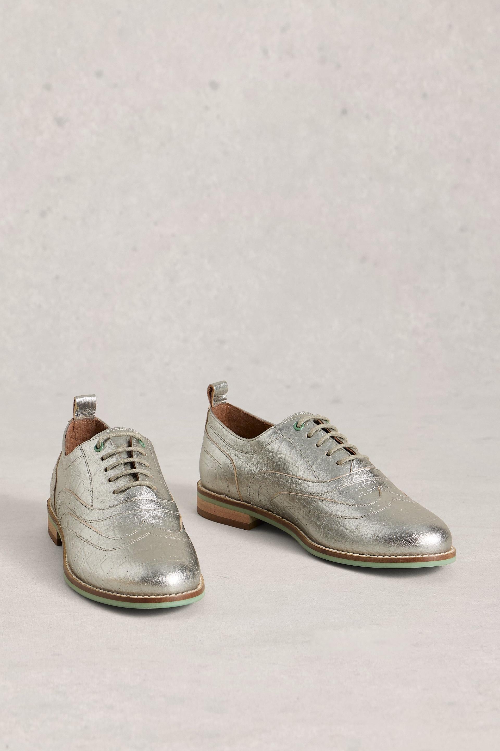White Stuff Thistle Lace Up Brogue AW25