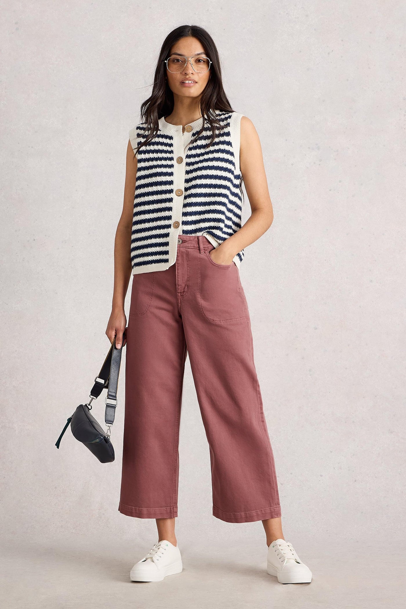 White Stuff Tia Wide Leg Crop Jean in Mid Pink