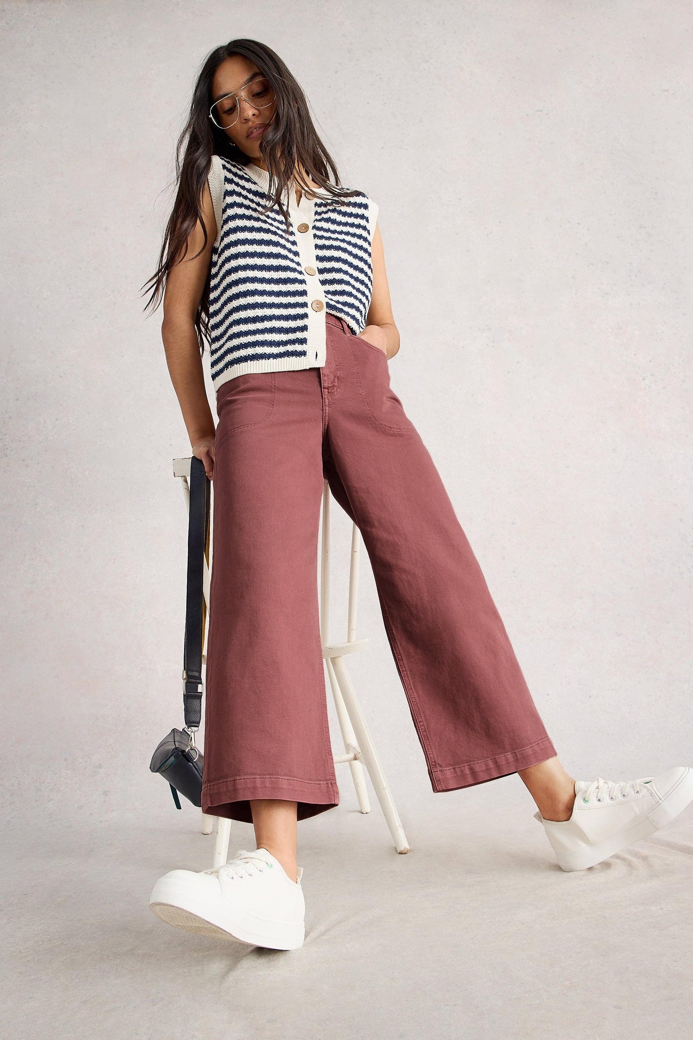 White Stuff Tia Wide Leg Crop Jean in Mid Pink