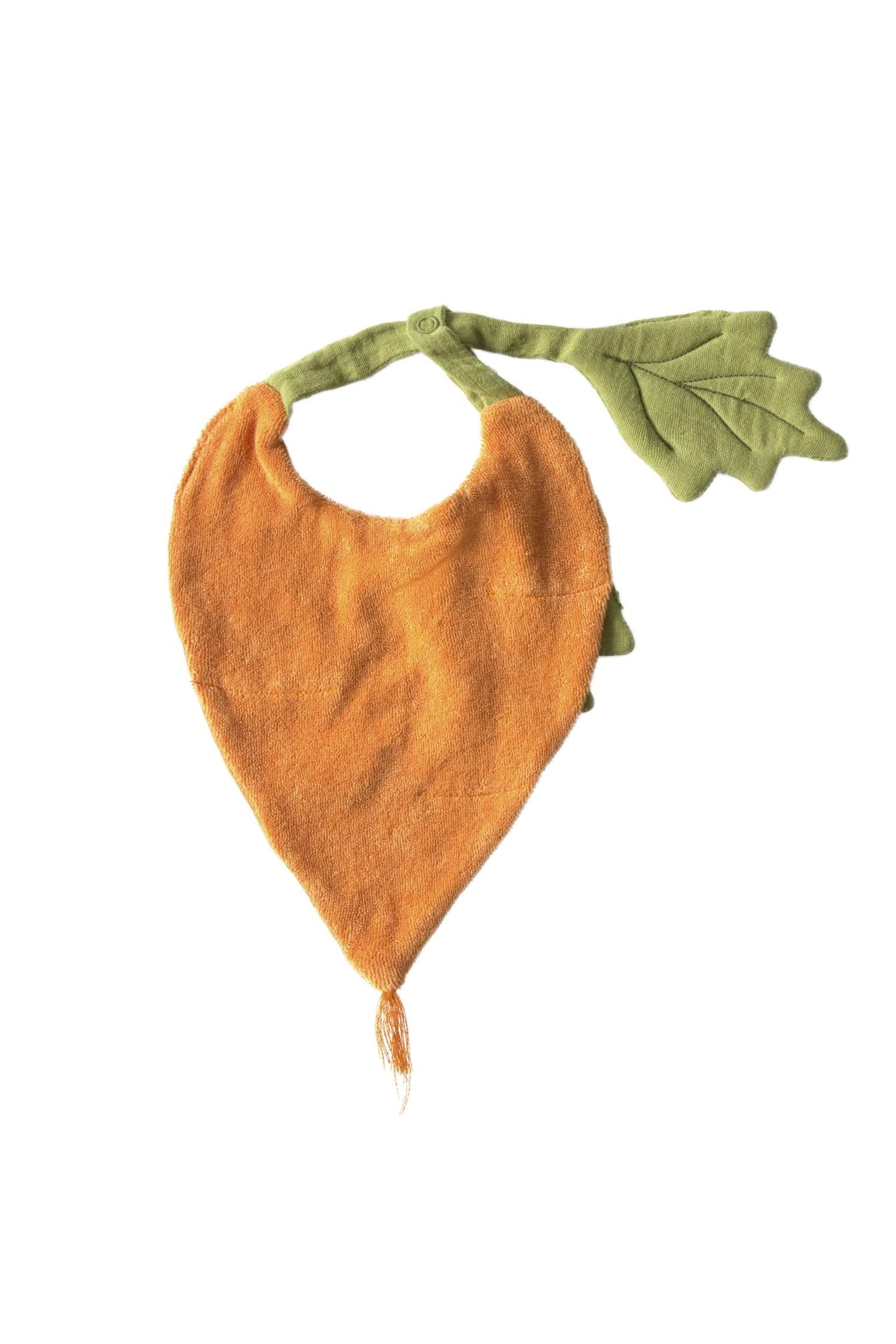 Carrot baby bib made from 100% organic cotton, designed to keep babies clean during mealtime.