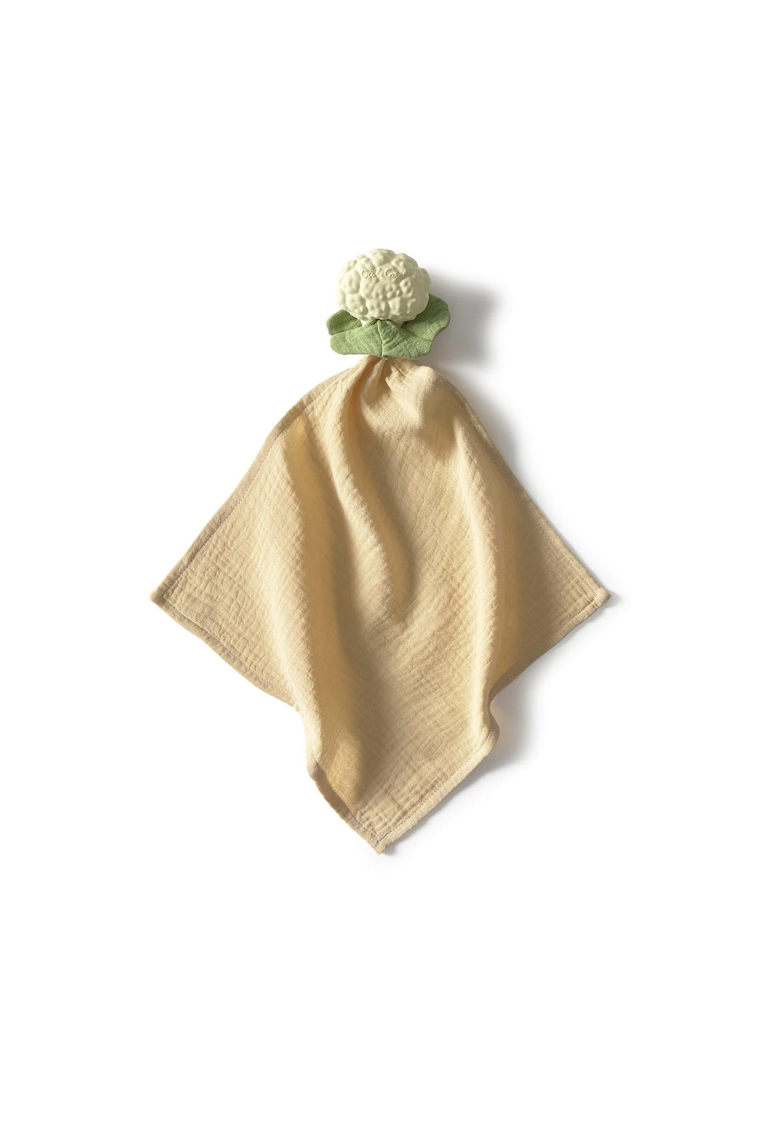 Oli & Carol cauliflower plush toy for infants, handcrafted with OEKO-TEX certified cotton and non-toxic rubber.