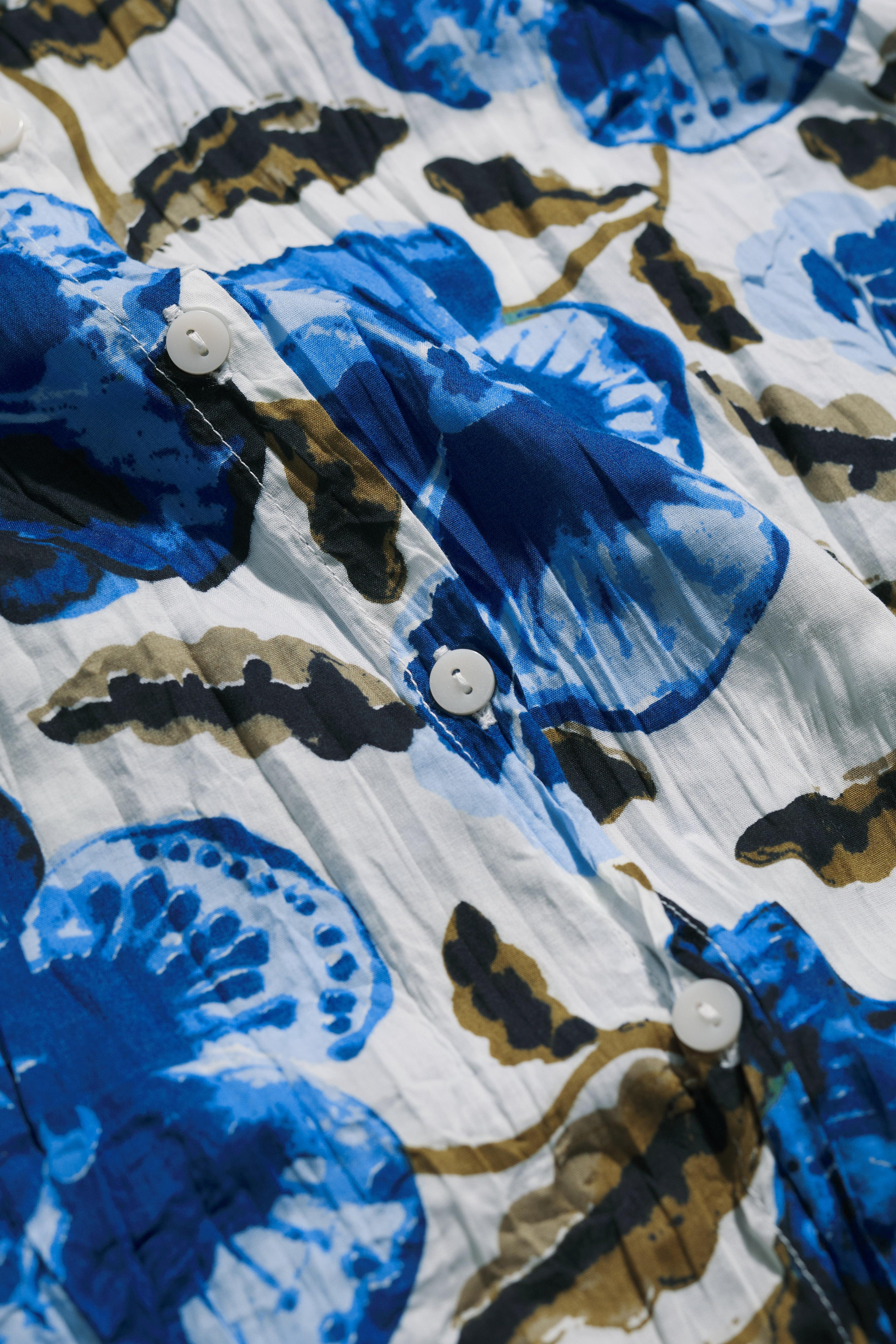 Seasalt Larissa Shirt in Spring Pansy Chalk