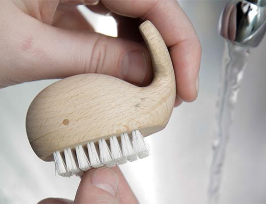 Kikkerland Wooden Whale Nail Brush-Accessories-Ohh! By Gum - Shop Sustainable