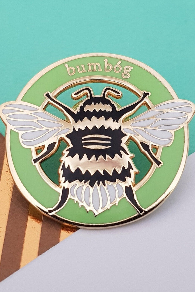 Nine Arrow Bumbóg | Bumblebee - Enamel Pin-Gifts-Ohh! By Gum - Shop Sustainable