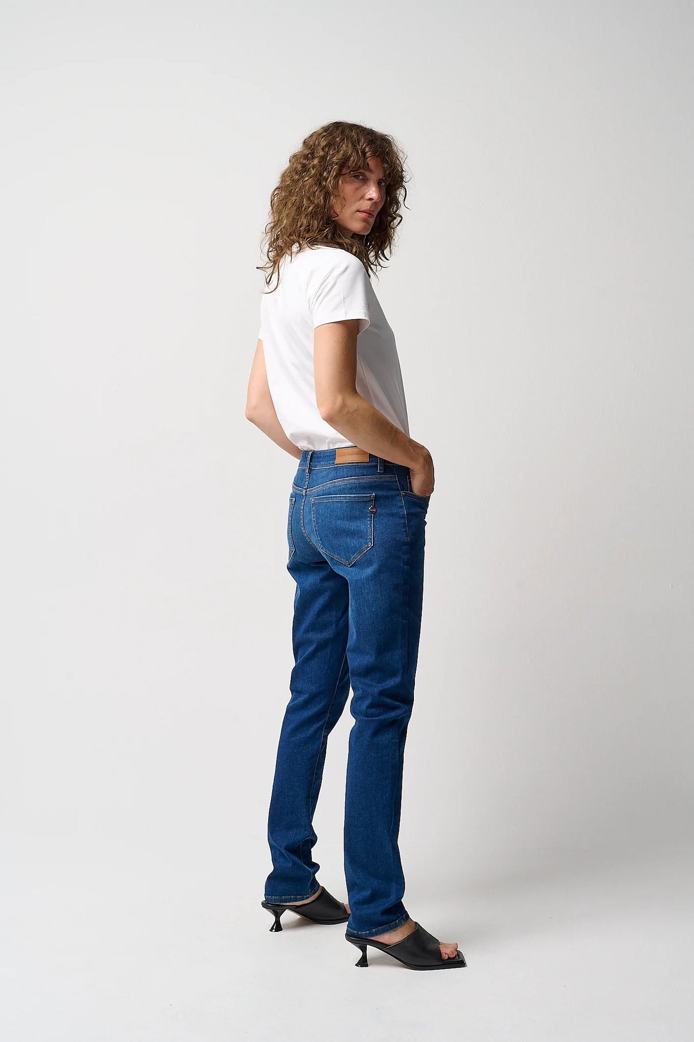 Pieszak PD Helene Jeans SWAN Wash Exclusive Osaka-Womens-Ohh! By Gum - Shop Sustainable